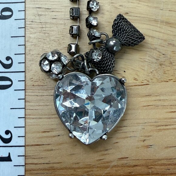 Betsey Johnson Rare Crystal Heart Pendant Necklace W/ Bow & Flower Charm - Picture 10 of 11